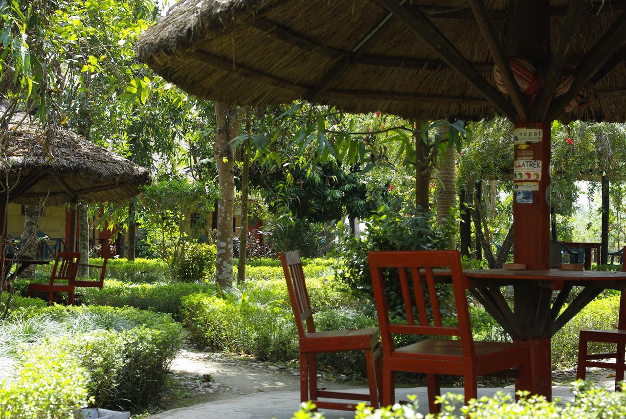 Forest Hideaway Resort Pvt Ltd Bardiya Extérieur photo