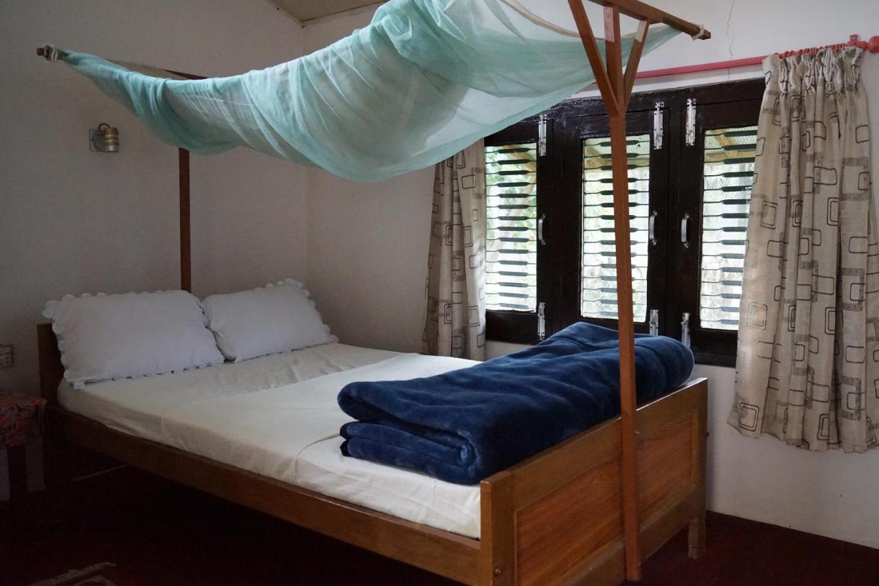 Forest Hideaway Resort Pvt Ltd Bardiya Extérieur photo