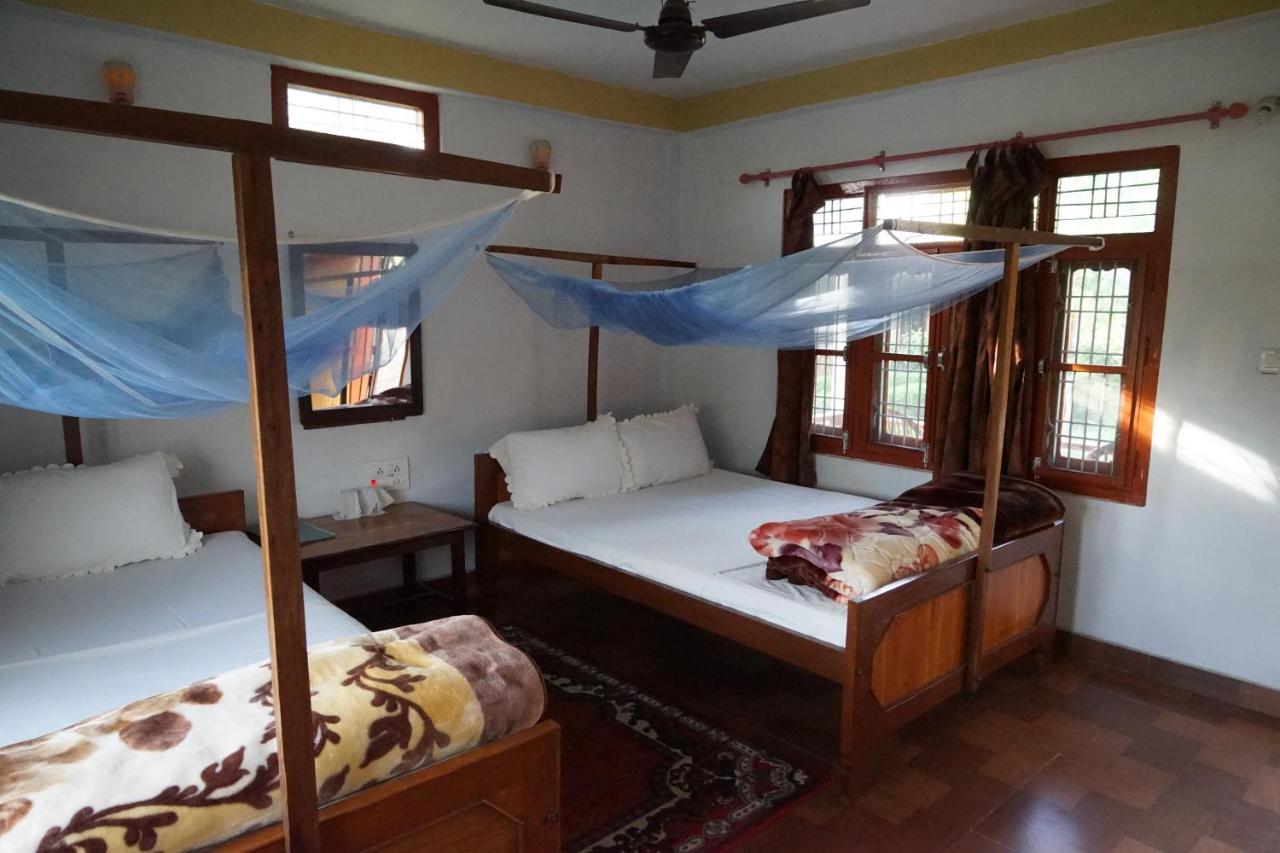 Forest Hideaway Resort Pvt Ltd Bardiya Extérieur photo